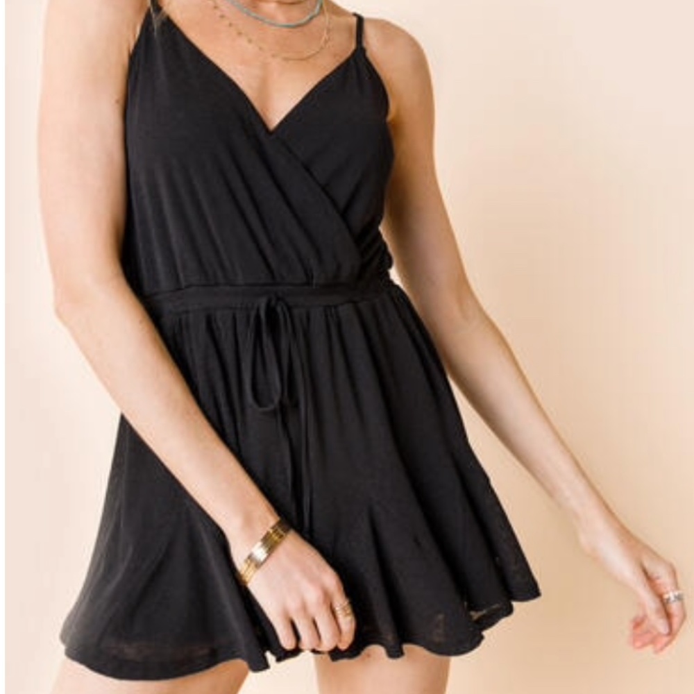 NWT Blue Rain Francesca’s Black Romper